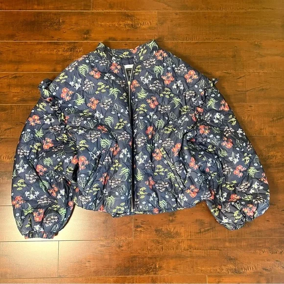 ELOQUII Elements Floral Quilted Puffer Bomber Jacket Ruffle Sleeve Size 26 / 28 - Picture 4 of 15